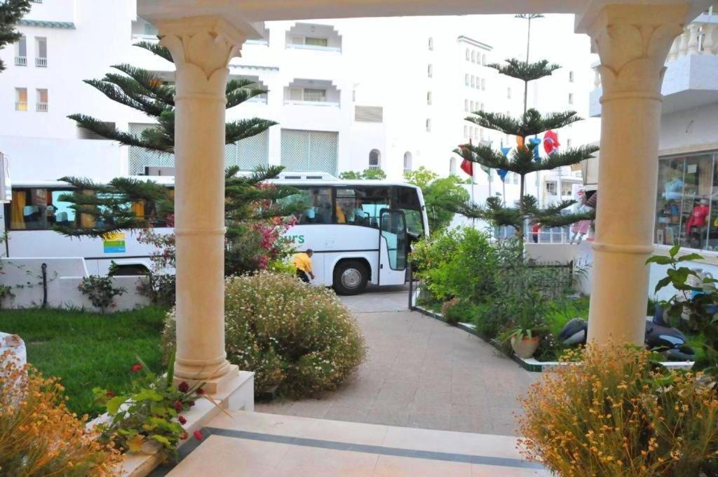 Residence *